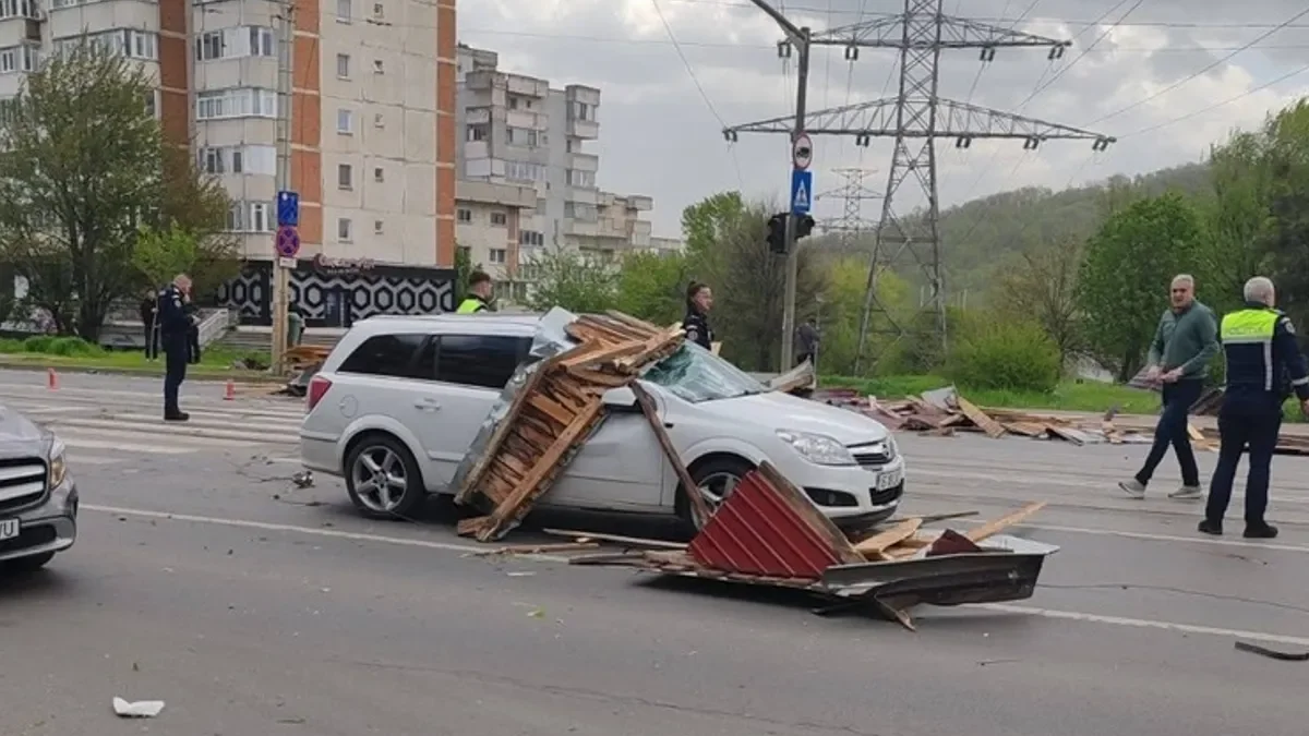 furtună Iași Suceava