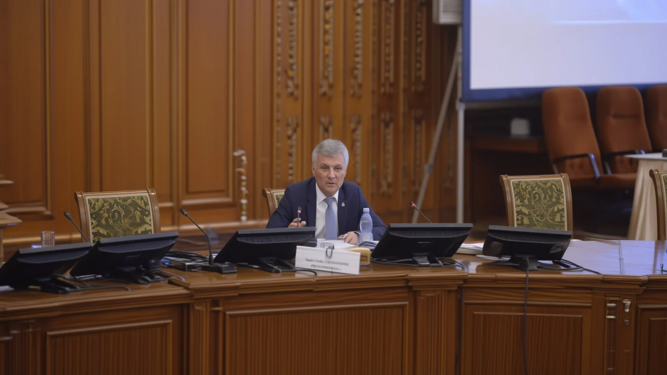 Zamfir acuză planul lui Bolojan de a vinde CEC Bank și Hidroelectrica