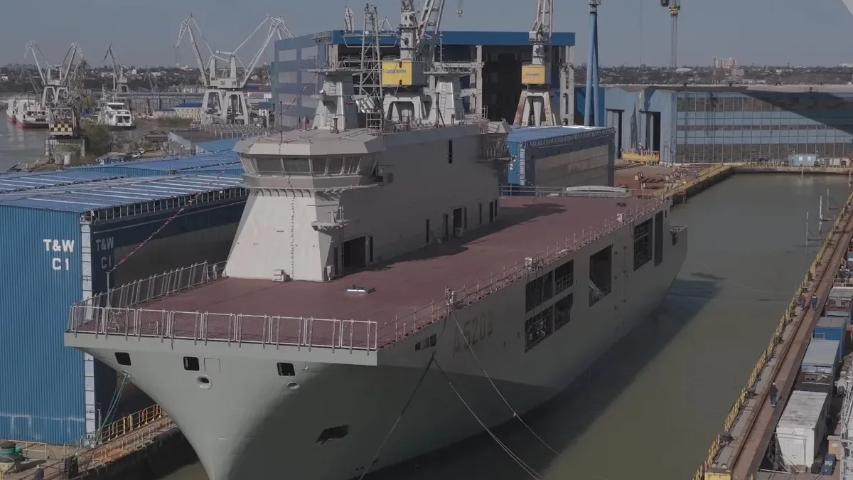 Șantierul din Galați a lansat primul portavion de drone din Europa de 130 mil €