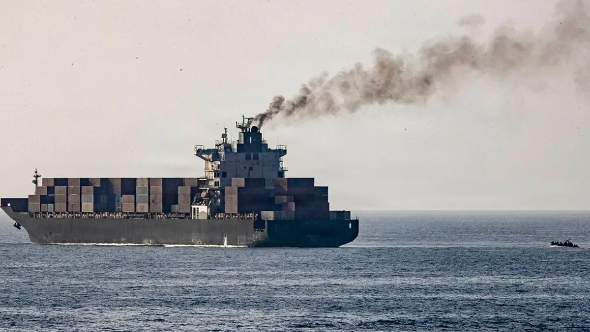 Prețul petrolului explodează din nou. Tensiunile dintre SUA și Iran aruncă în aer piețele globale