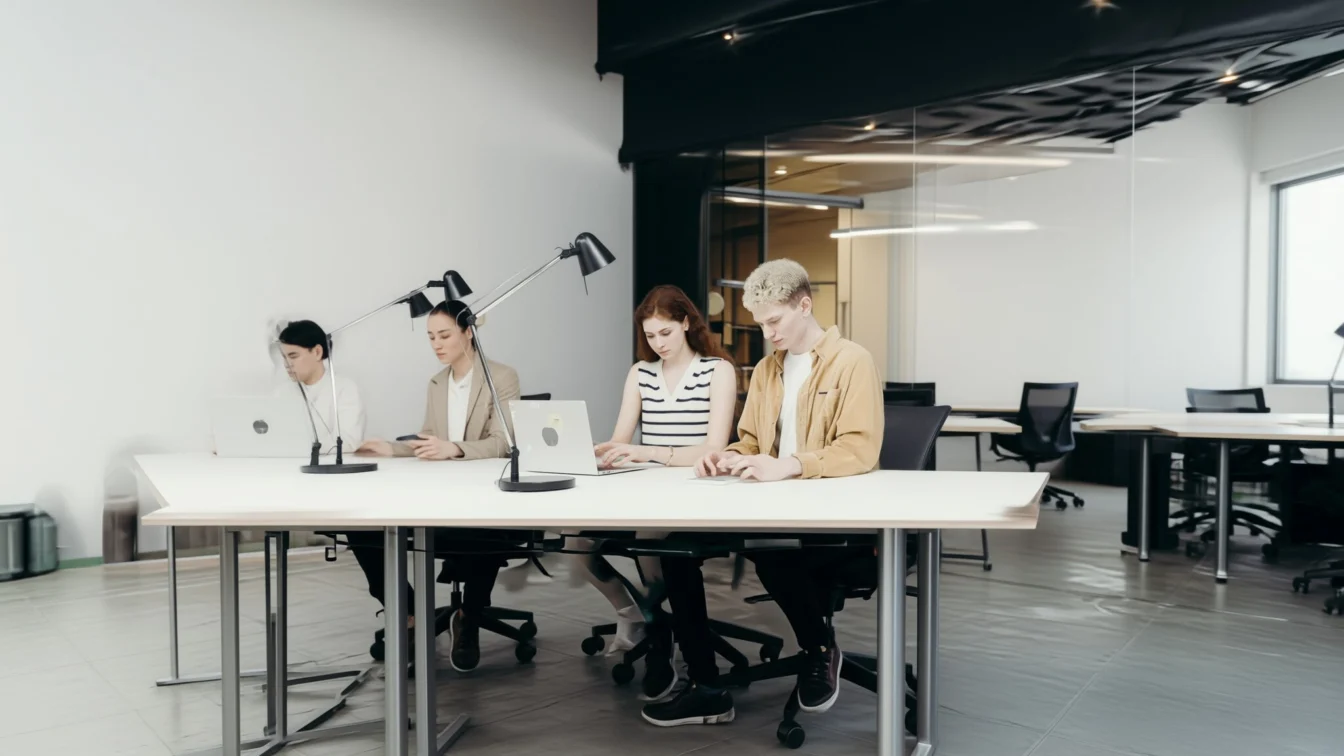 Tribunalul Suprem din Spania a decis Angajații care întârzie pot fi tăiați la salariu