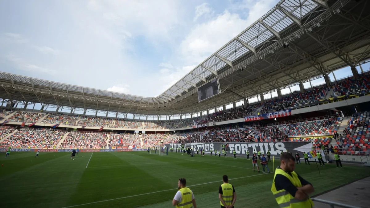 Ministrul Apărării taie 10.000 de euro din chiria pentru stadionul Steaua stadionul steaua