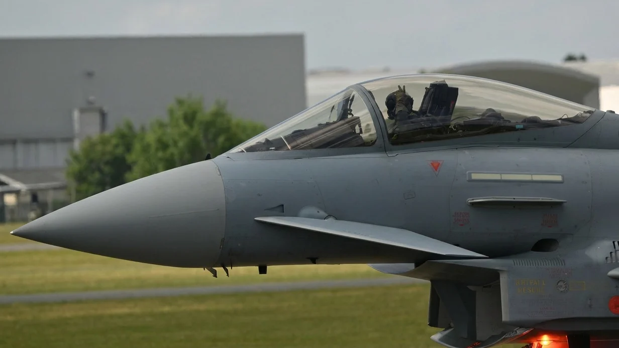 Austria ridica avioane Eurofighter. Aeronave militare americane au zburat fara autorizatie