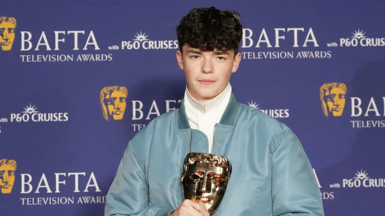 Productia Adolescence domina gala BAFTA TV 2026 cu patru trofee. Lista castigatorilor de la Londra
