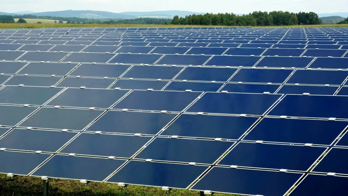 Avertisment pentru 200.000 de romani. Ce se intampla cu programul Casa Verde Fotovoltaice