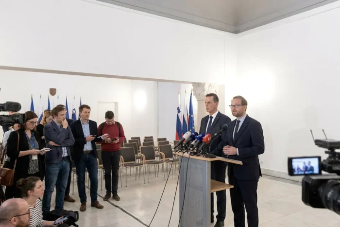 Dominic Fritz guvern tehnocrat