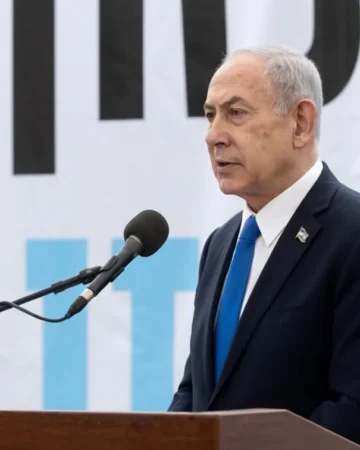 Armata israeliană preia controlul asupra a 70% din Fâșia Gaza. Netanyahu ordonă extinderea ocupației. Fâșia Gaza
