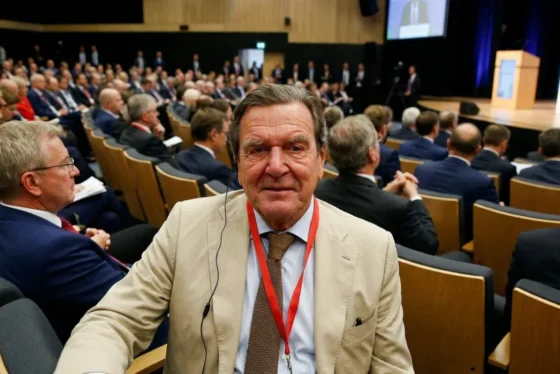 Gerhard Schroder negociator Rusia