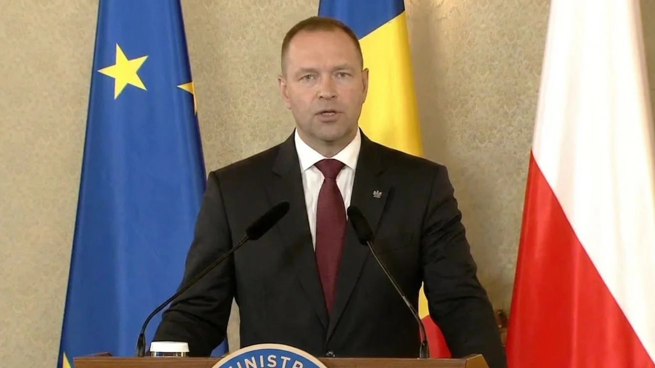 Polonia si Romania isi asuma apararea Europei in fata Rusiei. Karol Nawrocki ajunge la Bucuresti