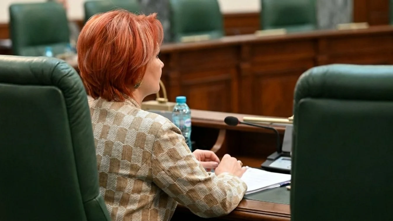 Un lider PNL a sunat-o pe Olguța Vasilescu. Ce explicație a dat după apelul de 40 de secunde