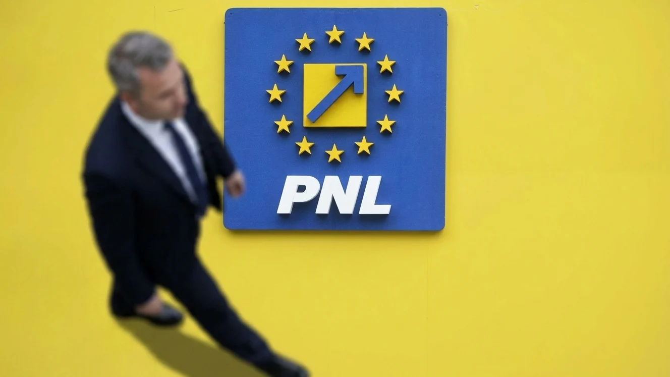 Ofensivă internă în PNL după demiterea guvernului Bolojan. Liderii locali atacă centrul.