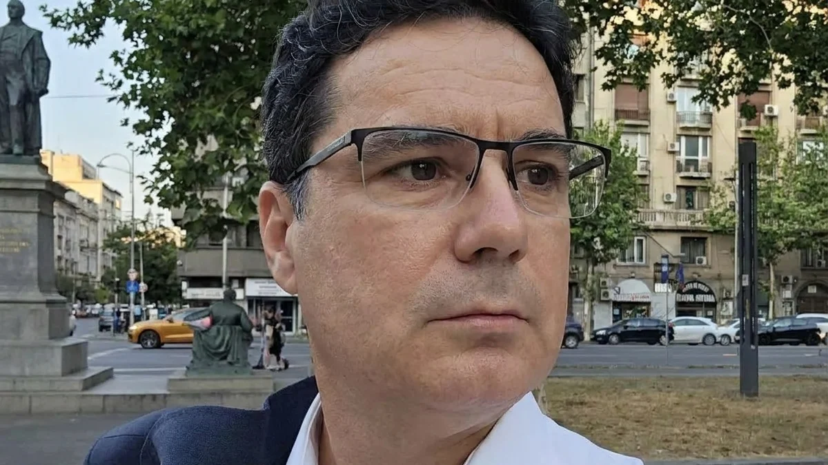 Rectorul SNSPA critica PSD si AUR dupa caderea guvernului. Apel catre politicieni