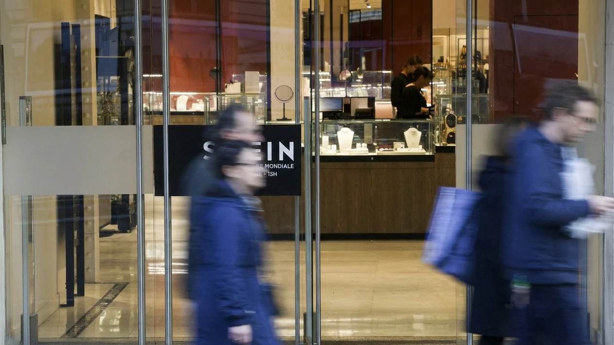 Shein dă în judecată Temu pentru copierea a 2.300 de fotografii. Procesul a început la Londra