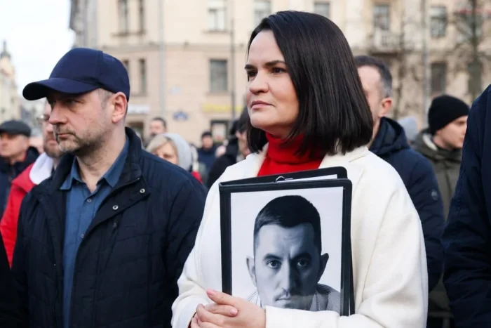 Decizia care vizează direct statele NATO. Lidera opoziției din Belarus a ajuns la Kiev Svetlana Tihanovskaia