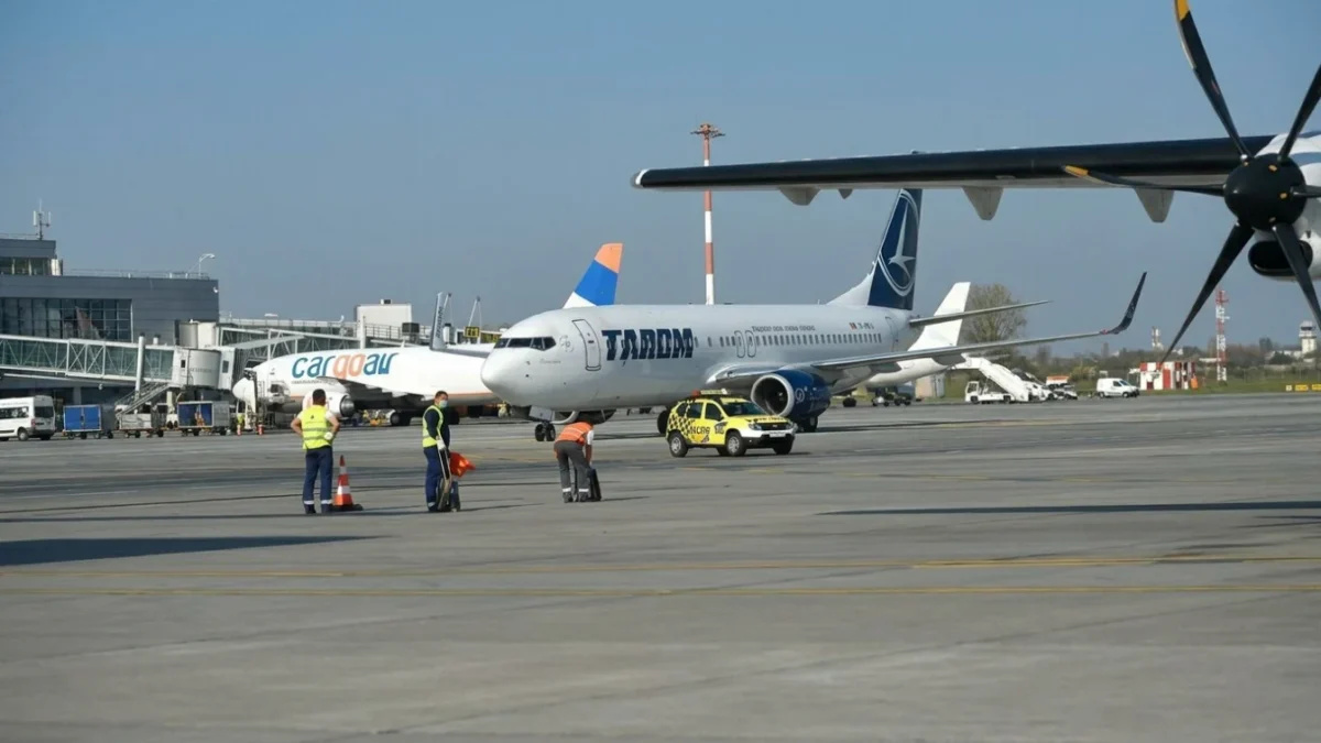 TAROM