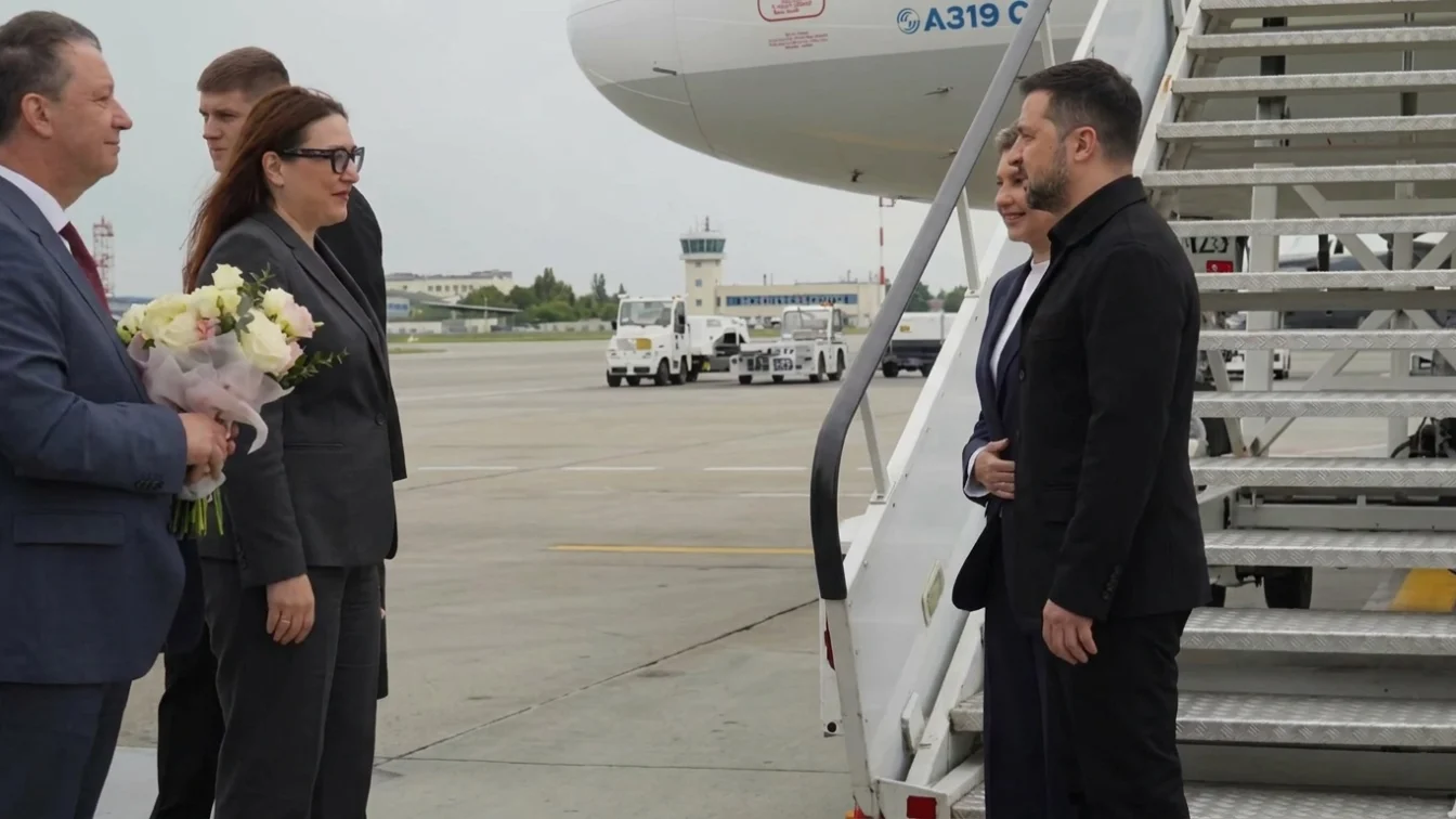 Volodimir Zelenski a sosit la Bucuresti. Ce se intampla cu trupele americane din Romania