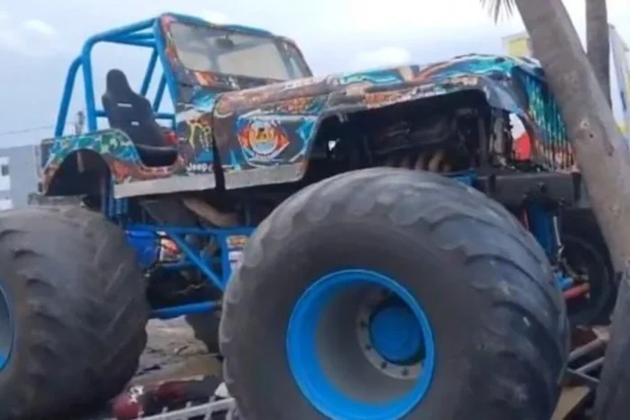 accident monster truck
