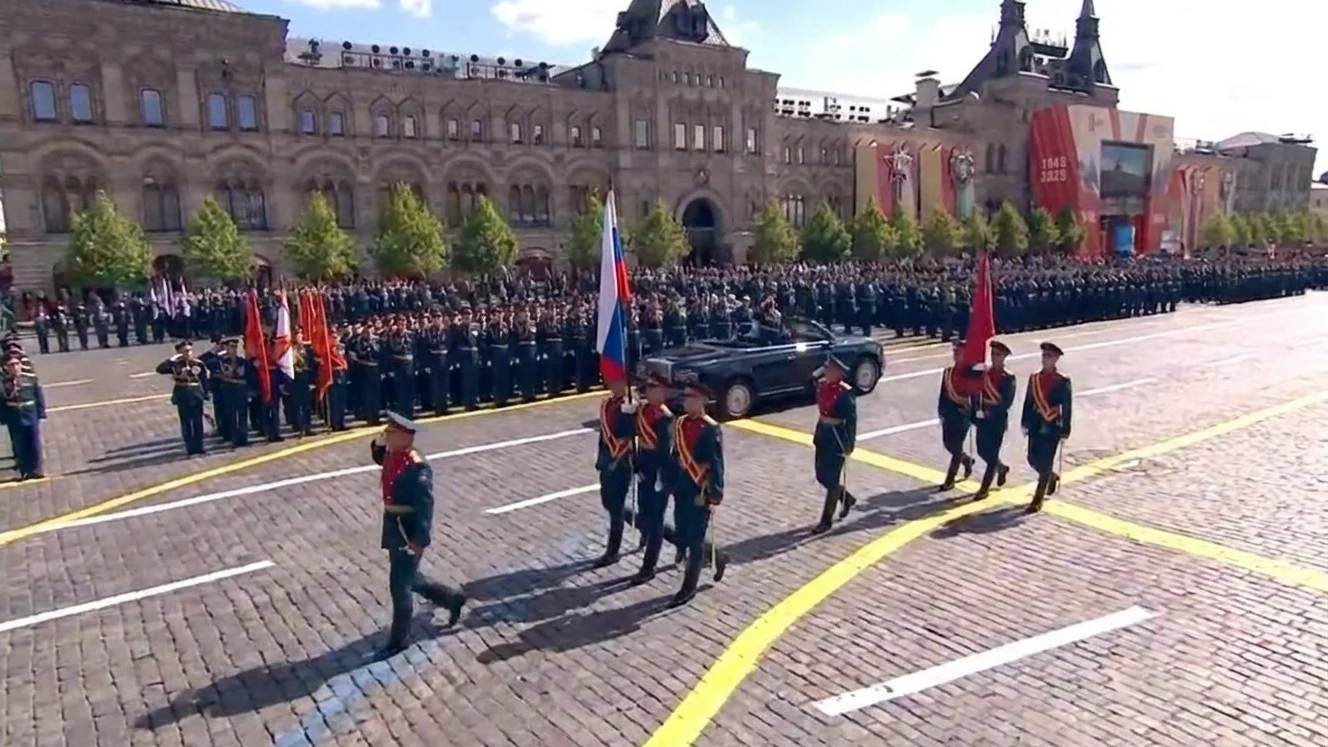 Rusia si Ucraina accepta armistitiul cerut de Trump. Zelenski permite parada de la Moscova