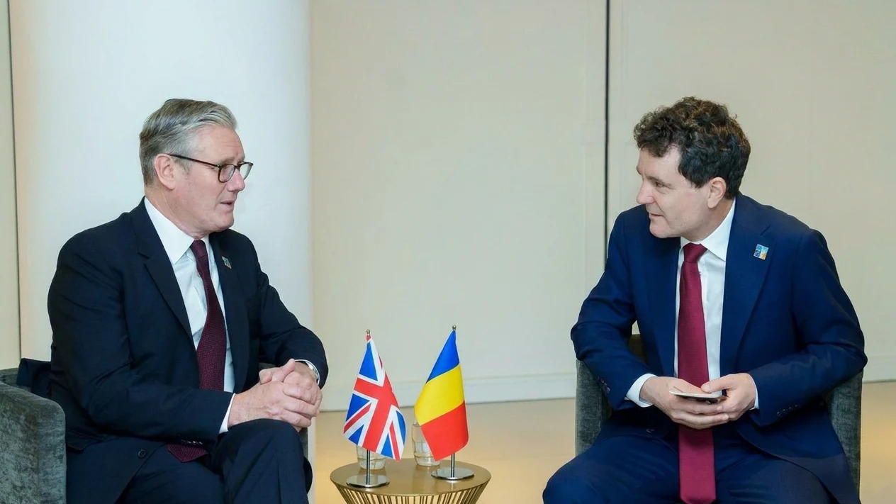 Criza politica de la Londra urca dobanzile la niveluri record. Lira sterlina scade la 1.35 dolari