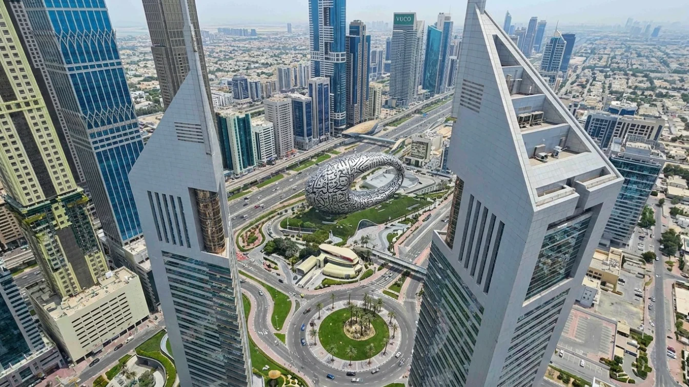 Panică uriașă printre investitorii din Dubai. Traficul de pasageri a scăzut brusc cu 66 la sută