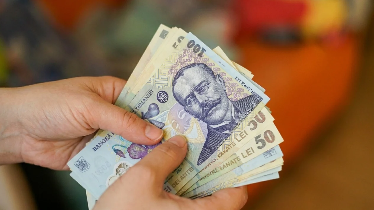 Femeie din Aiud a pierdut 55.000 lei prin înșelăciune telefonică. Banii au ajuns în portofele cripto.