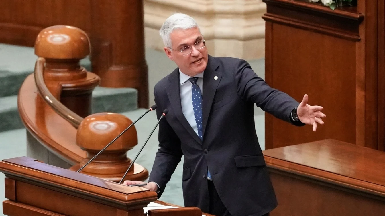 Vestea așteptată de milioane de angajați la stat. salariile și sporurile din 2027