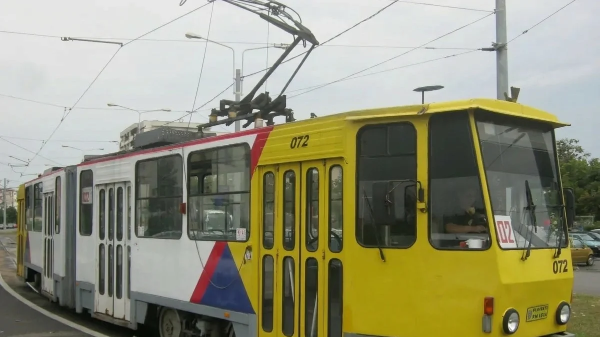 licitație tramvaie Ploiești