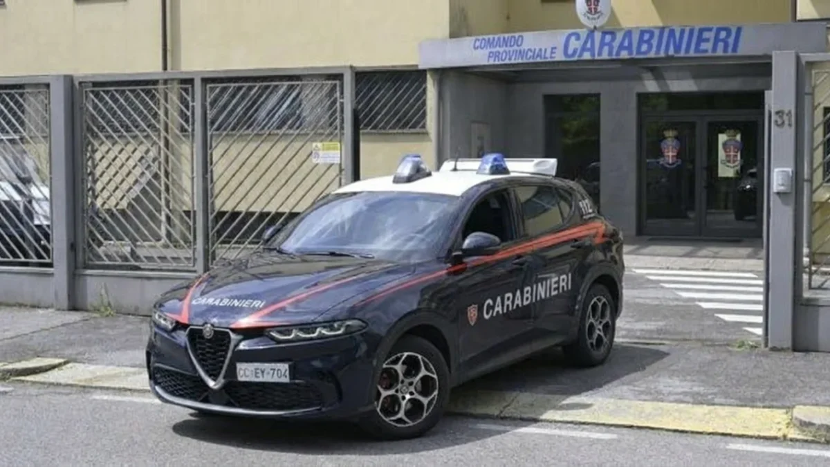 Panică la o școală din Italia. Un elev a venit la ore cu un obuz din Primul Război Mondial obuz Primul Război Mondial