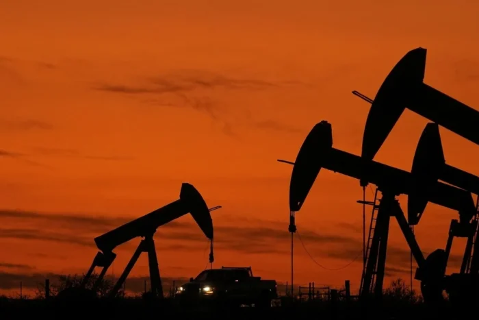 pretul petrolului Donald Trump