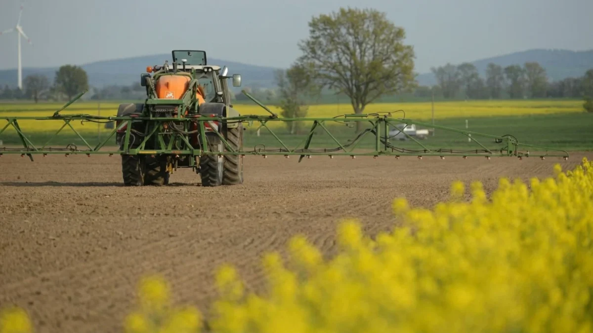 România pe primul loc în Europa la scumpiri în agricultură. Cifrele care îngrijorează fermierii prețuri îngrășăminte