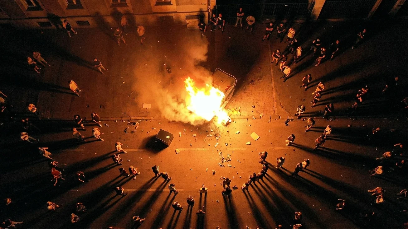 Revolta care schimbă calculele la Belgrad. Studenții cer căderea regimului Vucic