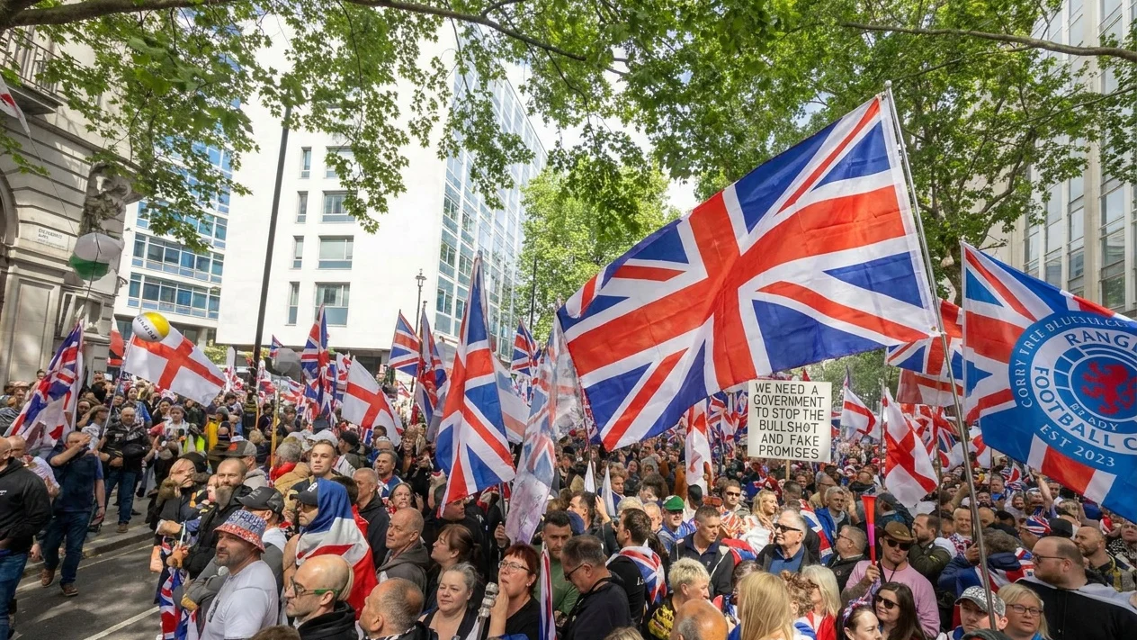 Decizia care paralizează Londra. 4000 de polițiști scoși pe străzi pentru două proteste uriașe