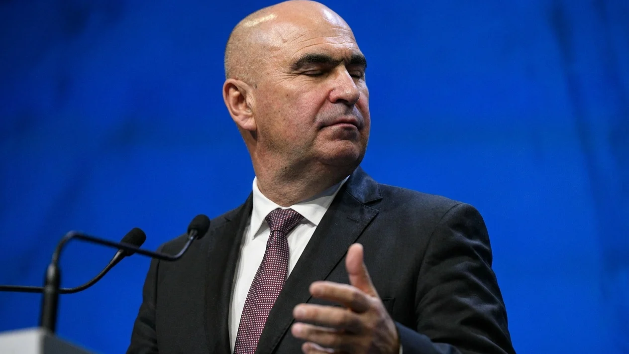 Ilie Bolojan avertizează. Salarii mai mari la stat, doar cu reduceri de personal