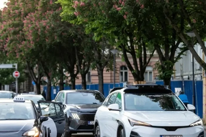 taxiuri autonome