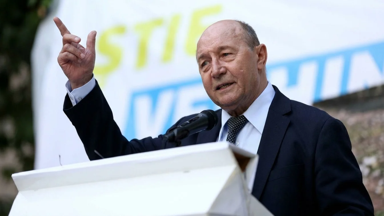 Traian Băsescu cere investiții majore. Ce se întâmplă cu producția de tancuri în România