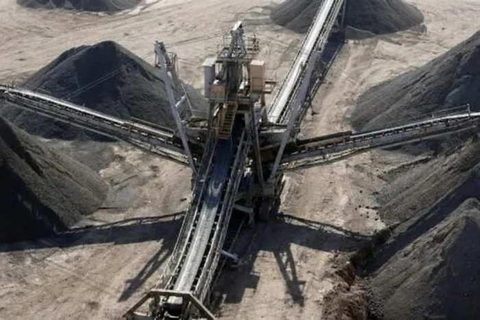 Niger anulează concesiunea Orano. Franța pierde accesul la uraniul de la Arlit după 58 de ani. uraniu Niger