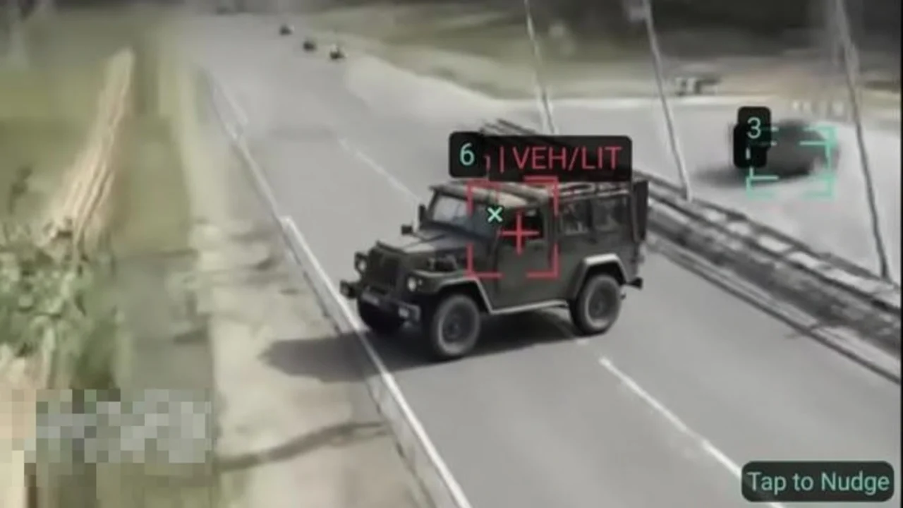 Ucraina atacă masiv rutele rusești spre Crimeea. Portul Mariupol este inoperabil.