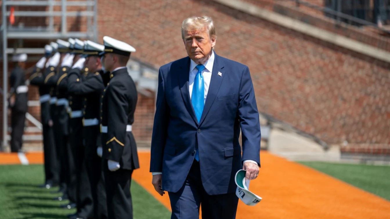 Camera Reprezentanților a restrâns puterea lui Trump în Iran. Votul reflectă o ruptură în Partidul Republican.