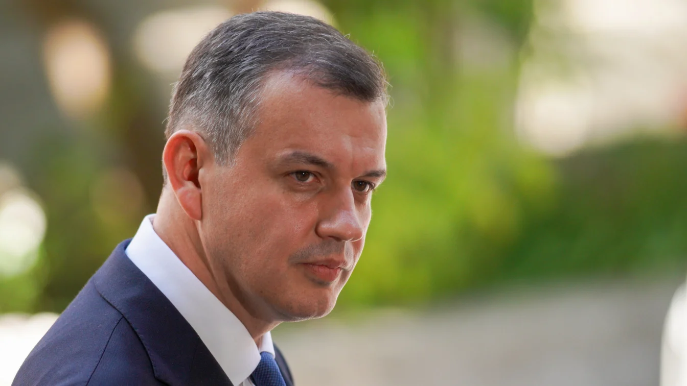 Eugen Tomac negociază cele 233 de voturi necesare noului Guvern. Discuții cu partidele mici.