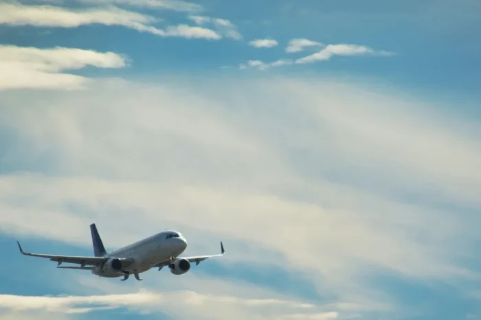 Slovenia a refuzat un avion israelian