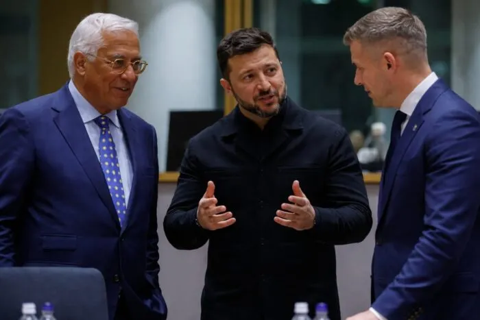 Volodimir Zelenski cere accelerarea aderării Ucrainei la UE și avertizează că Putin vrea refacerea URSS