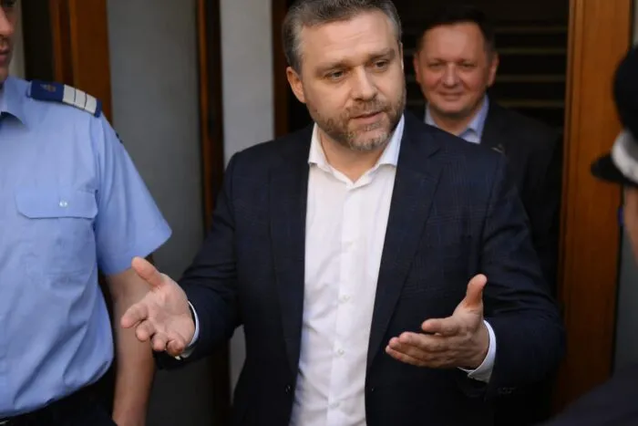 Ciprian Ciucu spune că alte persoane i-au folosit numele pentru a cere bani. Cum poate schimba declarația dosarul DNA