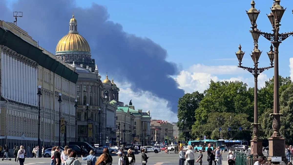 Rusia recunoaște criza de combustibil. Atacurile ucrainene afectează logistica frontului. criza combustibil Rusia