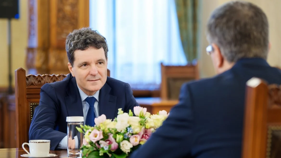 Ce se întâmplă la Cotroceni la o luna de la caderea Guvernului. PNL și USR au luat decizia finala