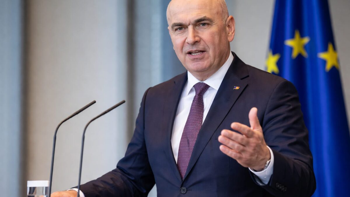 Două soluții propuse de Ilie Bolojan lui Nicușor Dan pentru blocajul politic. Ce lipsește din ecuație Două soluții propuse de Ilie Bolojan lui Nicușor Dan pentru blocajul politic. Ce lipsește din ecuație