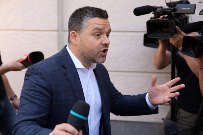 Ciprian Ciucu, acuzat oficial de luare de mită, vizat de noi percheziții DNA la Primăria Sectorului 6
