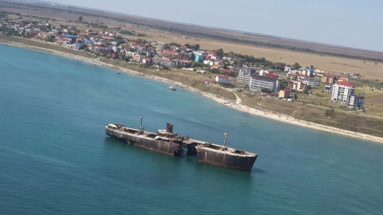 Pericol major pe litoral. Ce se întâmplă la un kilometru de plaja din Costinesti