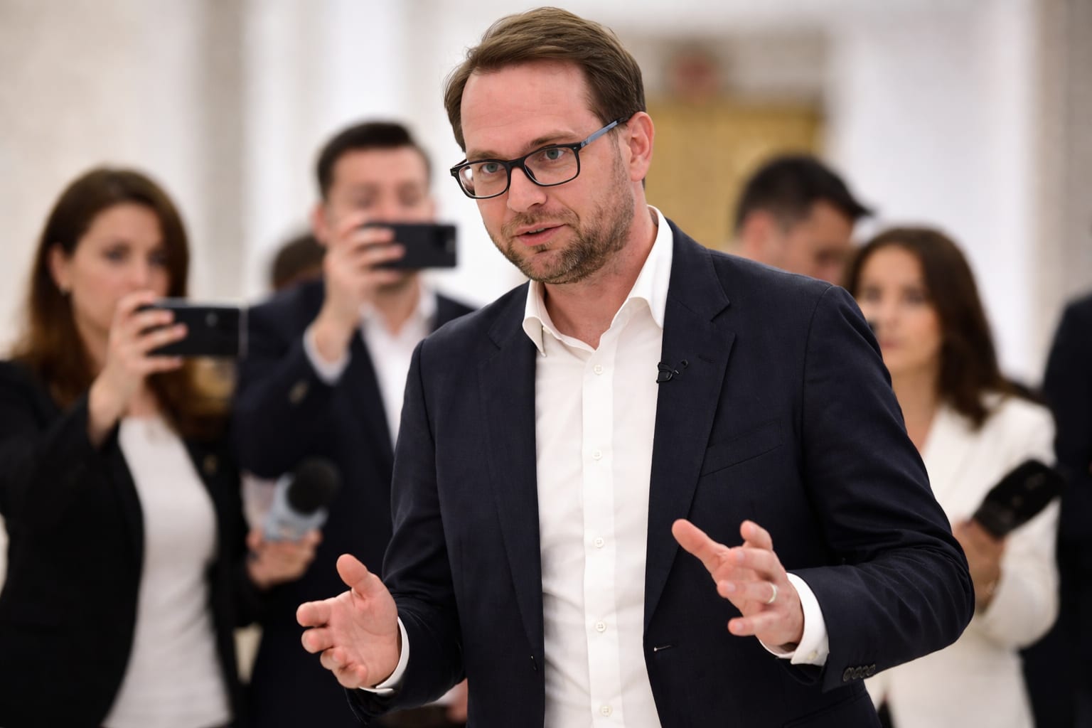 Dominic Fritz anunță că rămâne primar până la capătul mandatului. Cum îl poate afecta sentința finală în dosarul ANI