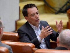 UDMR a fost invitat la guvernare de Adrian Veștea. Ce rezerve are și cum poate decide majoritatea