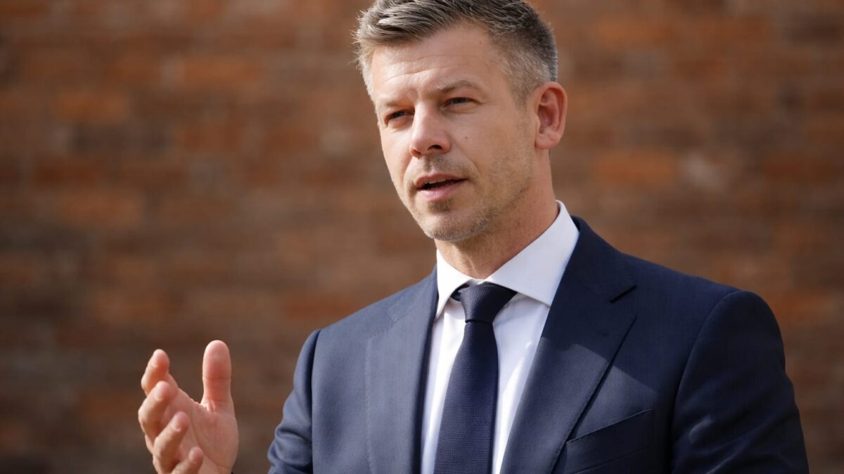 Miza pentru Viktor Orbán este credibilitatea politică după acuzațiile privind tabăra pentru migranți din Vitnyéd Miza pentru Viktor Orbán este credibilitatea politică după acuzațiile privind tabăra pentru migranți din Vitnyéd